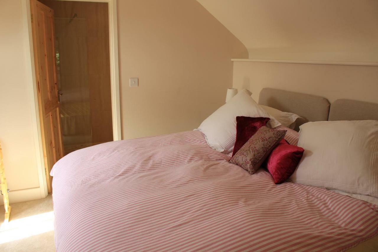 Bed and Breakfast The Old Bakery Barn Pattishall Esterno foto